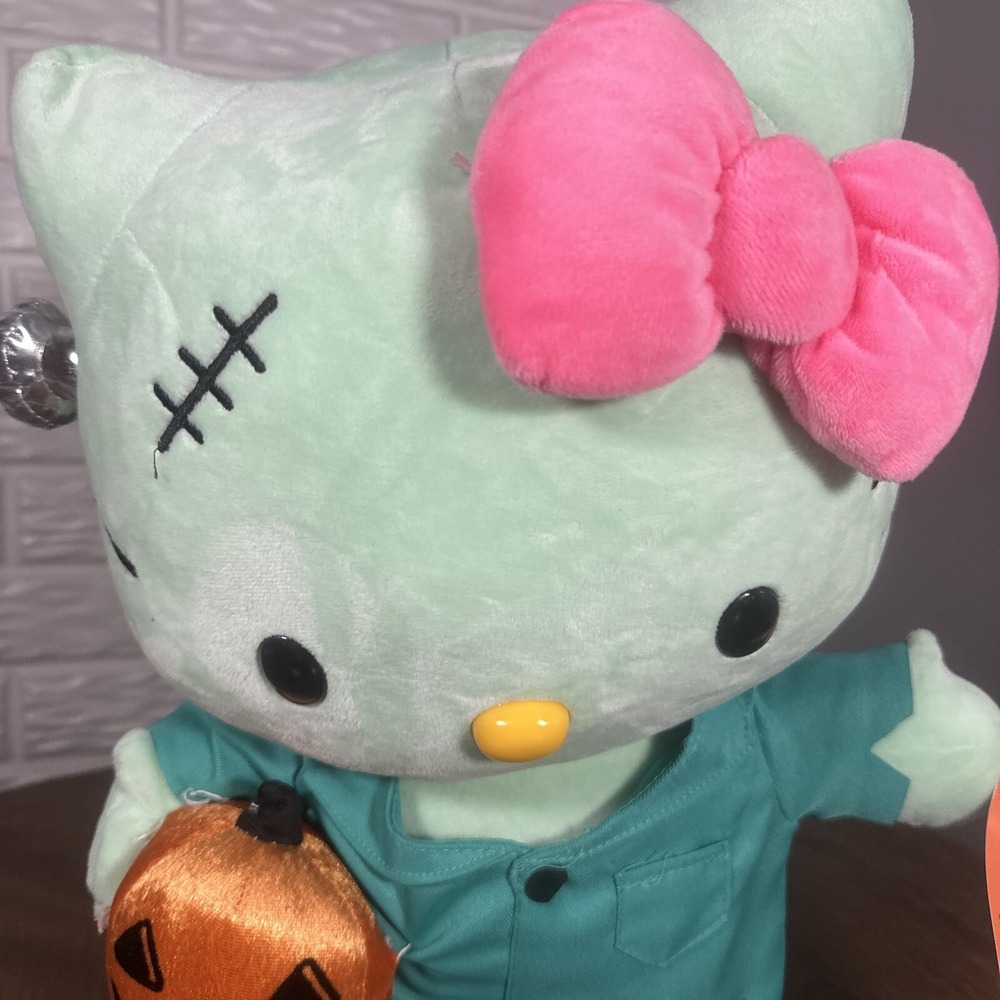HELLO KITTY Frankenstein 18" Halloween Greeter‎ Plush 2024 - Picture 2 of 7